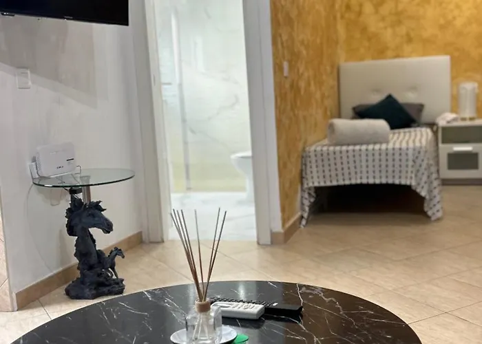 Urban&vacay! - Centre Apartment *