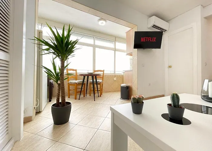 Urban&vacay! - Centre Apartamento Torremolinos